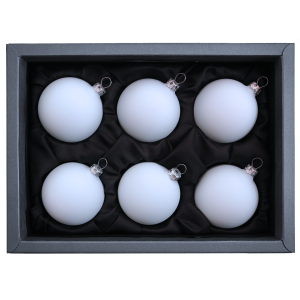 6er Set Weihnachtsbaumkugeln aus Glas von GlasWunder in softbaluer matter Farbe mit 6 cm Durchmesser in schwarzem Naturkarton