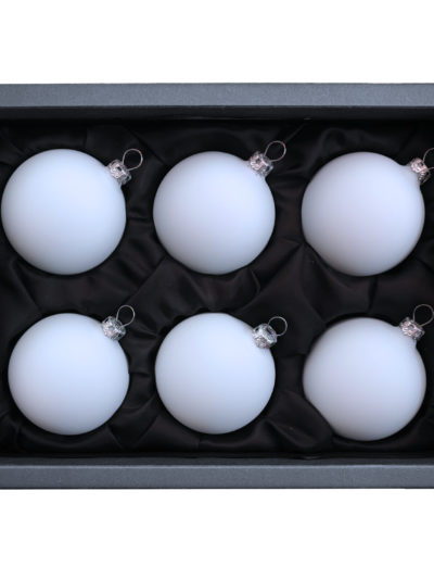 6er Set Weihnachtsbaumkugeln aus Glas von GlasWunder in softbaluer matter Farbe mit 6 cm Durchmesser in schwarzem Naturkarton