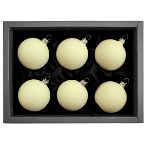 6er Set Weihnachtsbaumkugeln aus Glas von GlasWunder in softgrüner matter Farbe mit 6 cm Durchmesser schwarzer Verpackung mit goldenem GlasWunder Logo