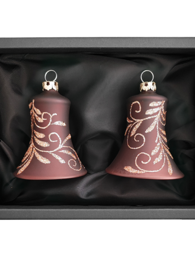 2er Set Glocken aus Glas mit 5cm Durchmesser in Caramel Opal und einem Blütenbouquet in einem schwarzen Naturkarton