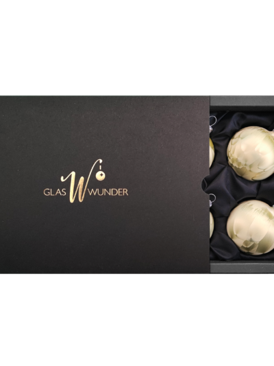 6er Set Christbaumkugeln aus Glas in einem matten Lind grün Ice Design mit 6cm Durchmesser in einer schwarzen Verpackung mit goldenem GlasWunder Logo