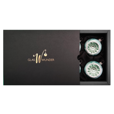 6er Set Christbaumkugeln aus Glas in einem mint grün Ice Vintage Design mit 6cm Durchmesser in einer schwarzen Verpackung mit goldenem GlasWunder Logo