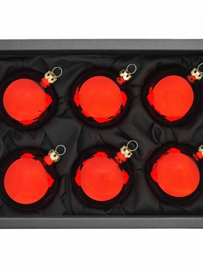 6er Set Christbaumkugeln in Hochglanz rot mit 6cm Durchmesser im schwarzen Naturkarton