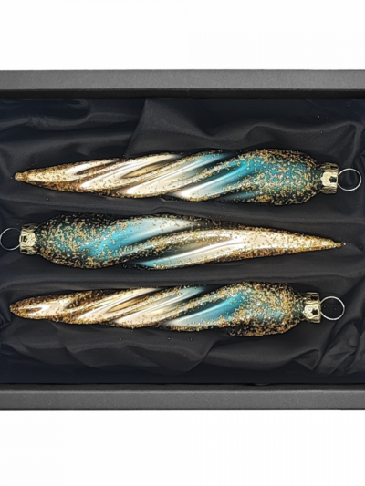 3er Set gedrehte Zapfen mit 11cm Durchmesser in Petrol matt, ohne Farbverlauf, mit gold in schwarzem Naturkarton