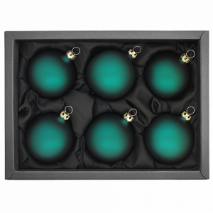 6er Set Christbaumkugeln mit 6cm Durchmesser in Petrol matt in einem schwarzen Naturkarton