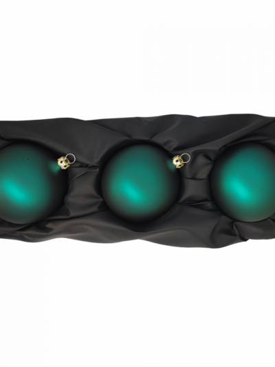 3er Set Christbaumkugeln mit 8cm Durchmesser in Petrol matt auf schwarzem Seidentuch